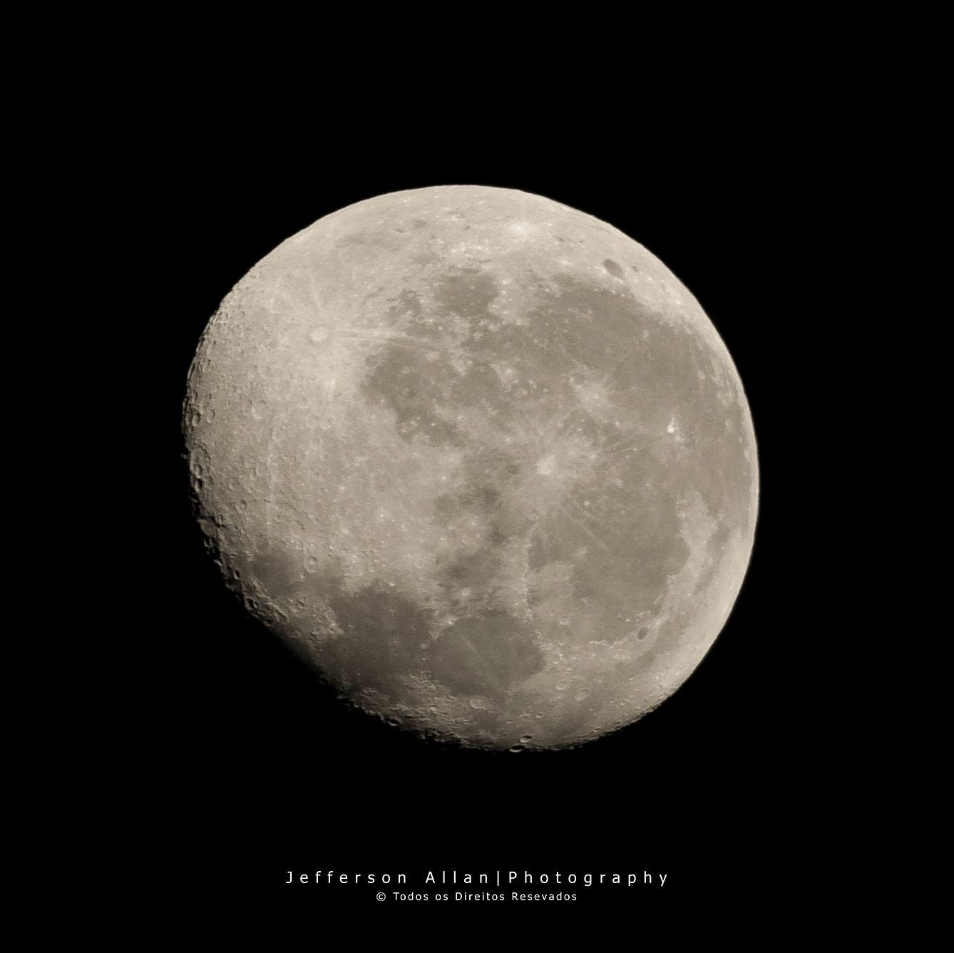 Os Mistérios da Lua